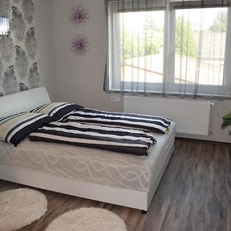 Gyarmati Apartman Siofok Exterior photo