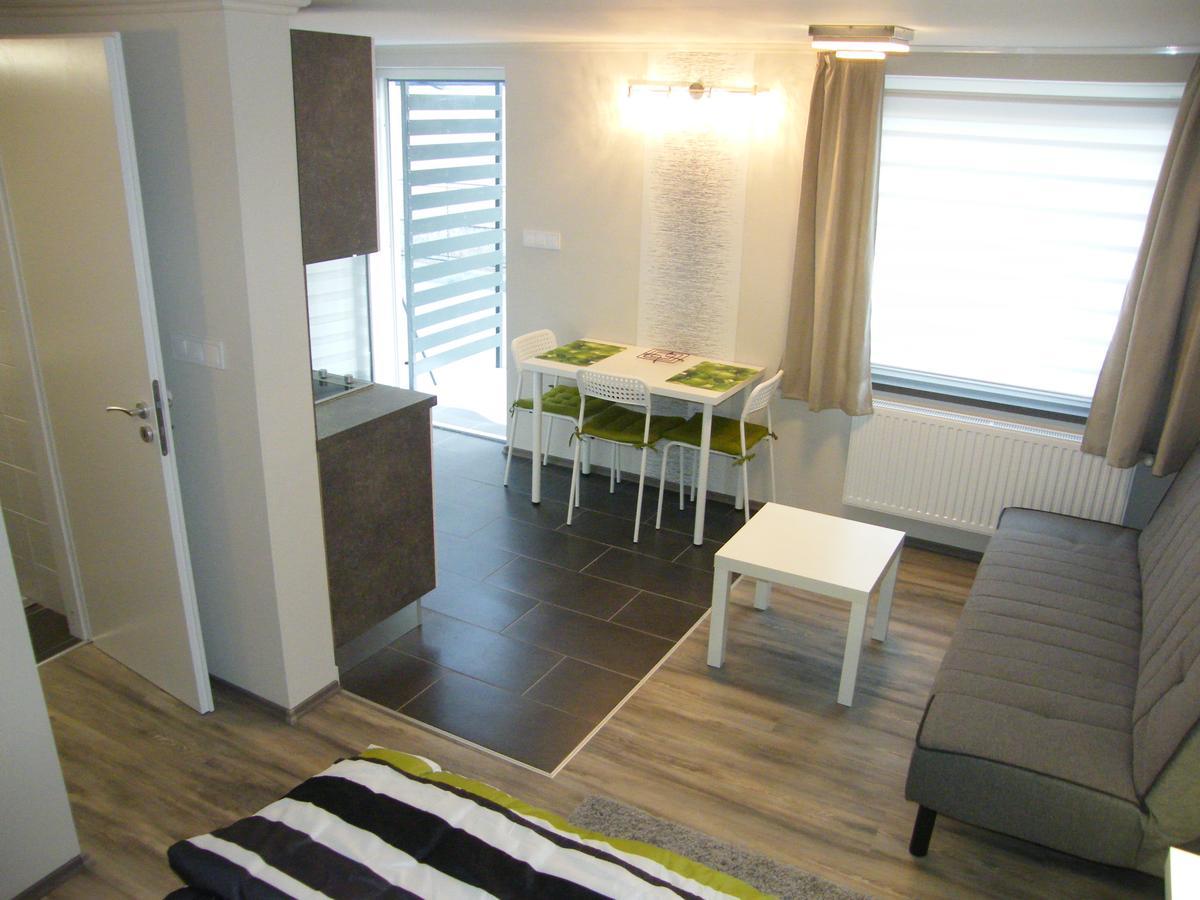 Gyarmati Apartman Siofok Exterior photo